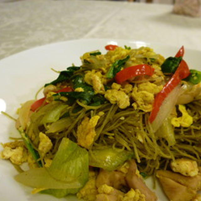 血糖値とスリムをサポートする♪野菜とたまごのカレービーフン