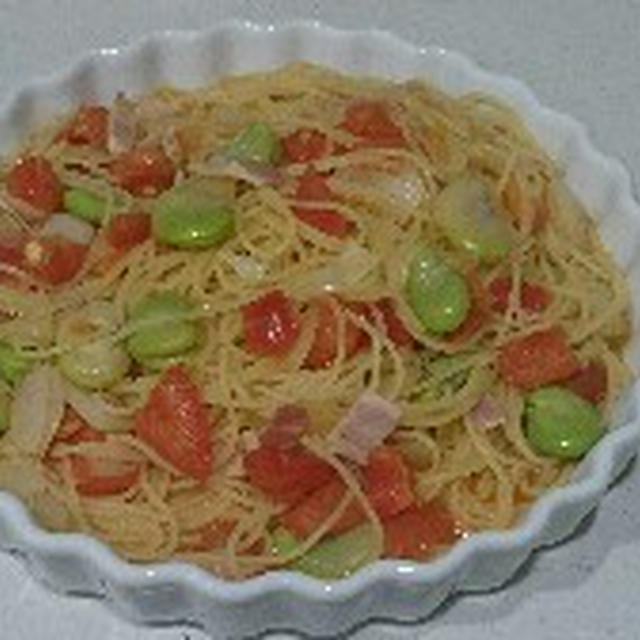 そら豆と厚切りベーコンのパスタ