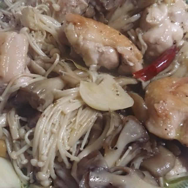 野郎飯流・鶏もも肉とキノコのペペロン