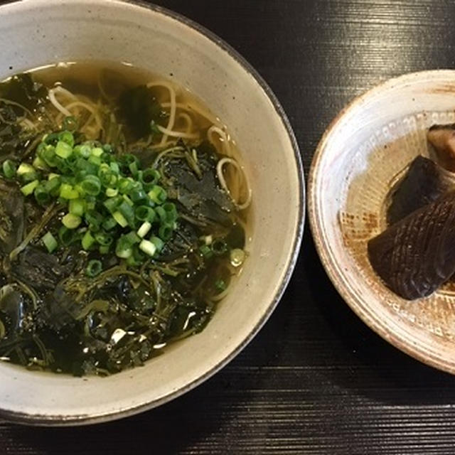 がごめ昆布入りにゅう麺とにしんとお茄子の炊いたん