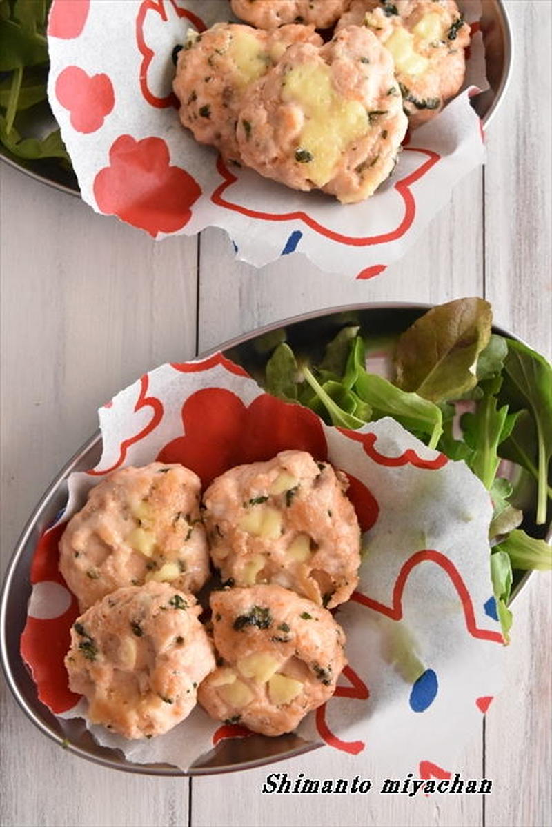 おつまみにぴったり！！鶏むね肉の明太マヨつくね