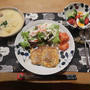 黄金焼き・ミルクシチューの晩ご飯と　擬宝珠の花♪