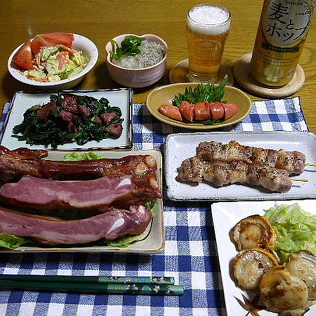 【晩酌】スペアリブスモーク・ほたてのバター焼き・ほうれん草とサラミの炒め物…