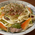 カルビ塩焼きうどん
