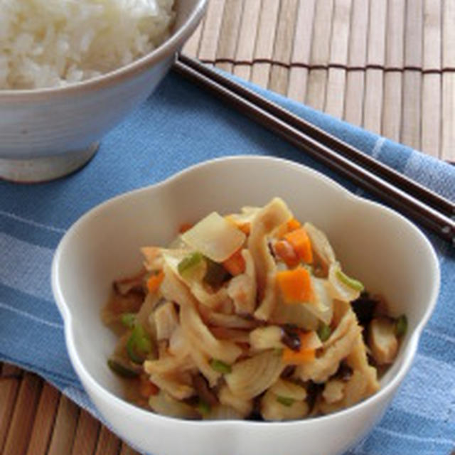 お肉がなくても旨味がたっぷり☆切干大根の梅そぼろ