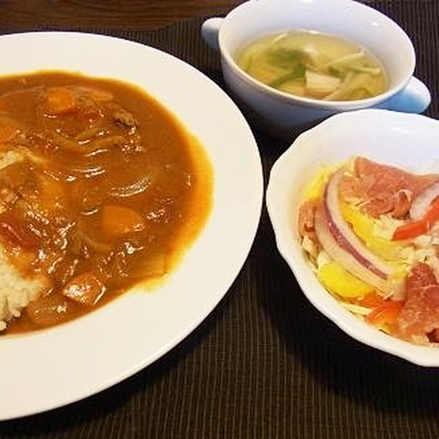 簡単ハヤシライス＆枕がいっぱい