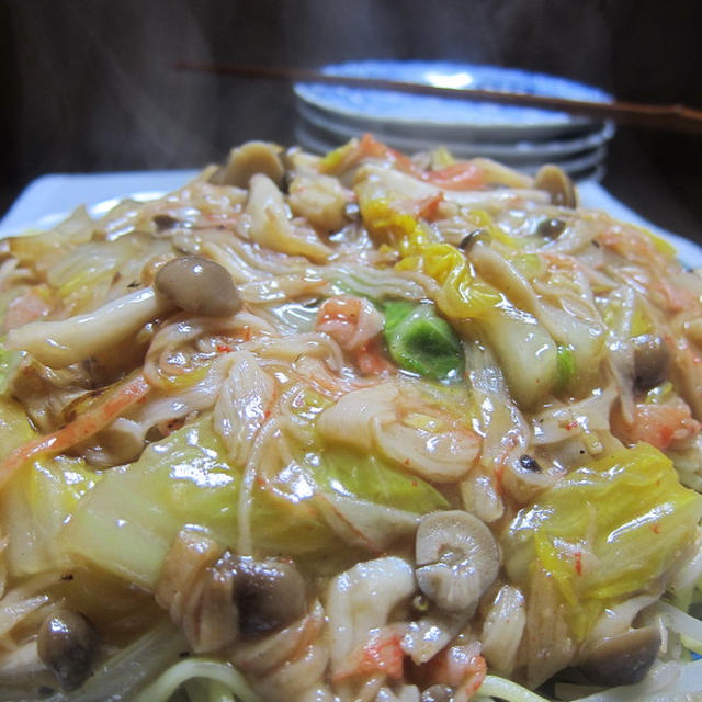「かにかまぼこと白菜のあんかけそば」
