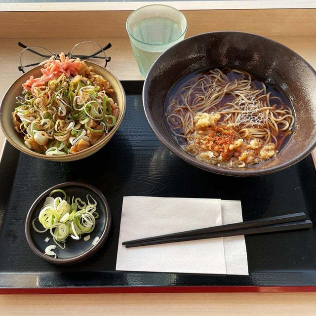 ミニ薬味ねぎ豚丼セットを食す（番外編）〜ゆで太郎〜