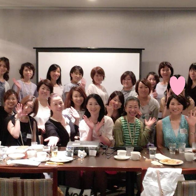 11/19食べてしゃべって勉強して盛り沢山！女磨き会セミナー付「ランチ会」お申込受付スタート♪