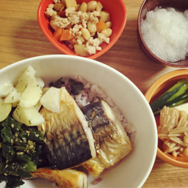 手抜きしたい日の塩さば丼