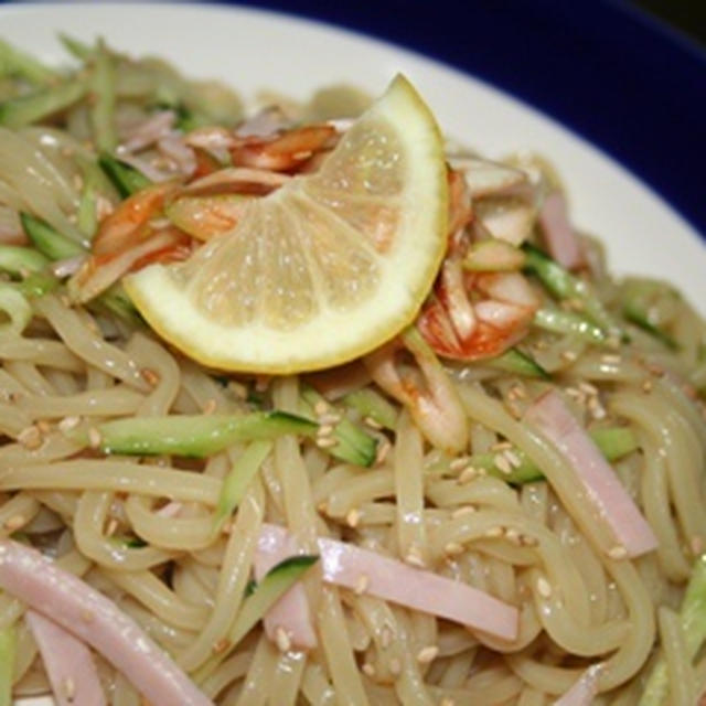 8月10日の ひるごはん　　ちょい辛〜麺