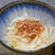 今の時期だからこそ「新玉ねぎのオニオンスライス」&近所の桜もきれいに咲いてきました