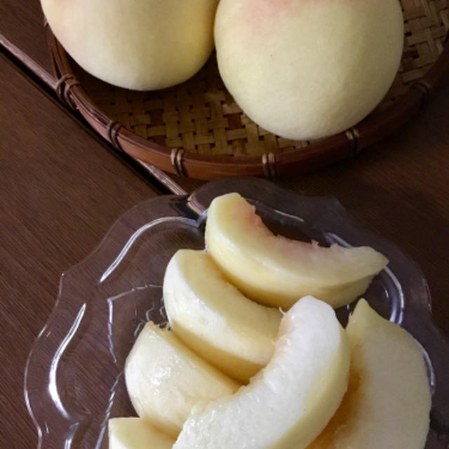 やっぱり岡山の白桃は王者