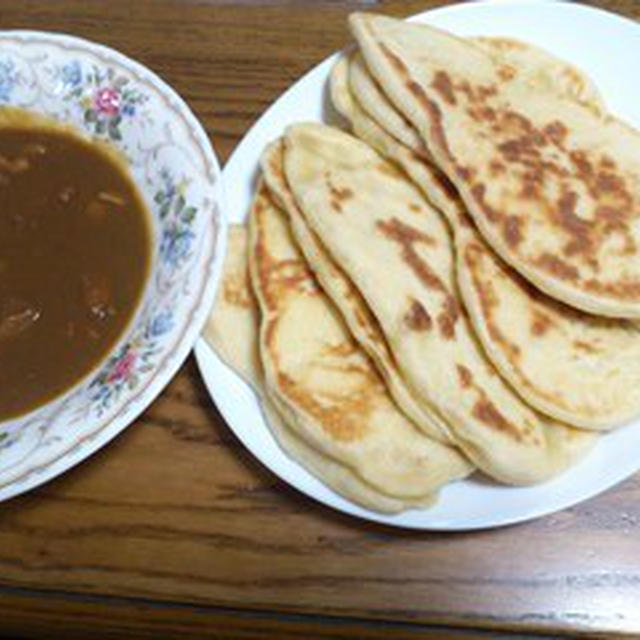 豆腐でナン。二日目のカレー。