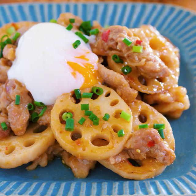 重ねて放置でOK♪ご飯がモリモリすすむ♪『豚こまとれんこんのスタミナ♡味噌照り焼き』