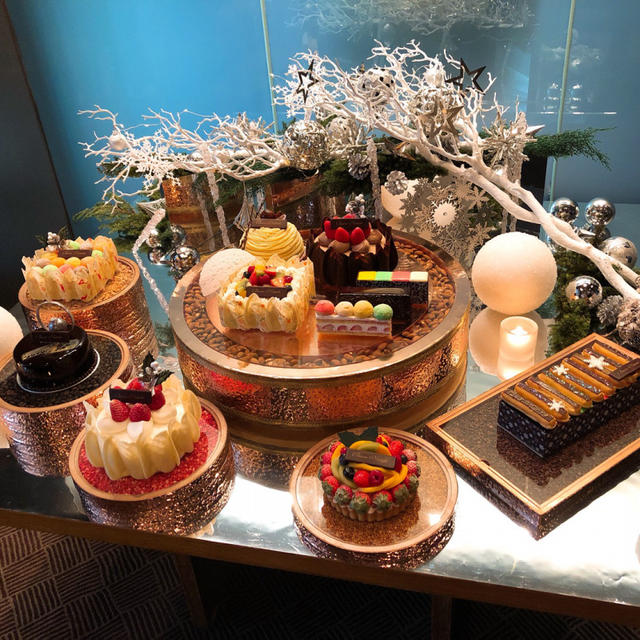 今年も2000個以上販売！？人気のクリスマスケーキ 予約開始！ グランドハイアット東京