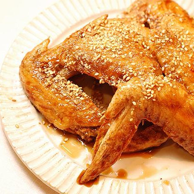 ５３５円＊手羽先の甘辛揚げ定食【ゲン担ぎの食べ物】