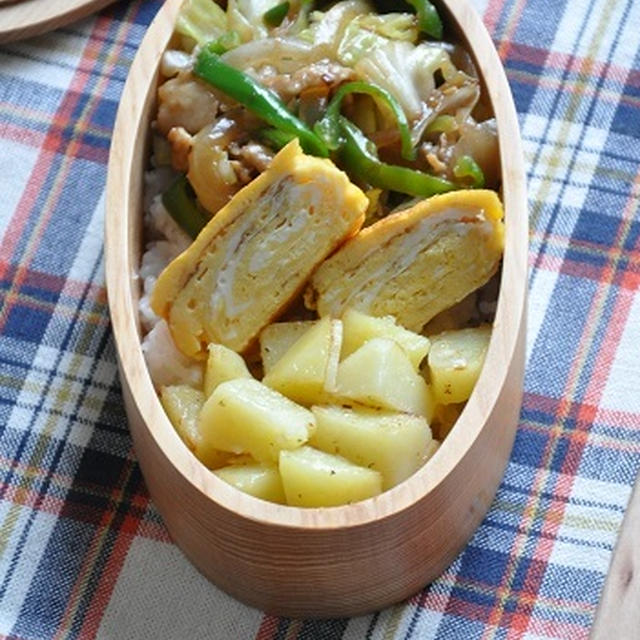 3品のっけただけ！手軽で簡単なのに冷めてもおいしい！野菜炒めがメインのお弁当