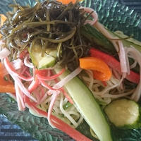 ヘルシーでトロネバ♪がごめ昆布入り甘酢だれ冷やし中華