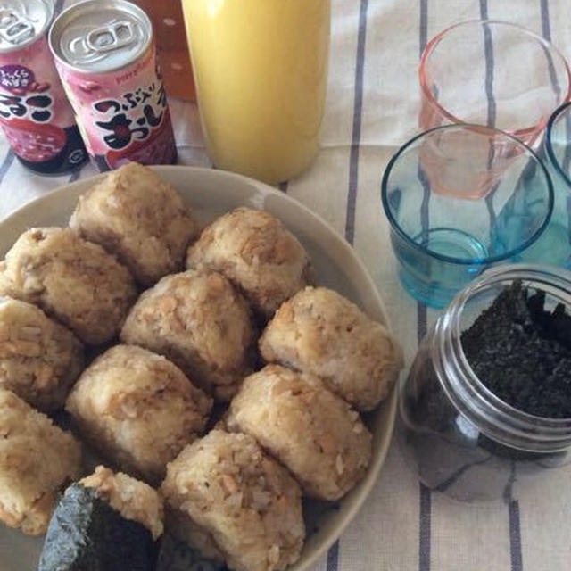 鶏ごはんのおにぎり～連休の食べたもの⑤