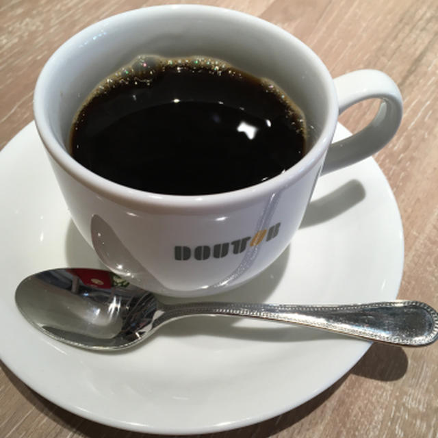 ドトールで休憩中