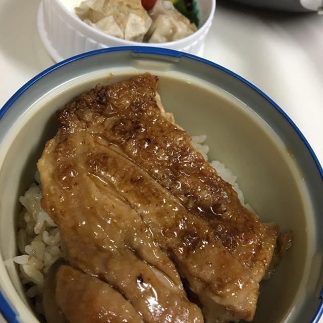 チキンのっけ弁