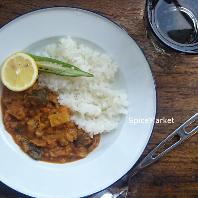 豆と野菜のベジタブルカレー　