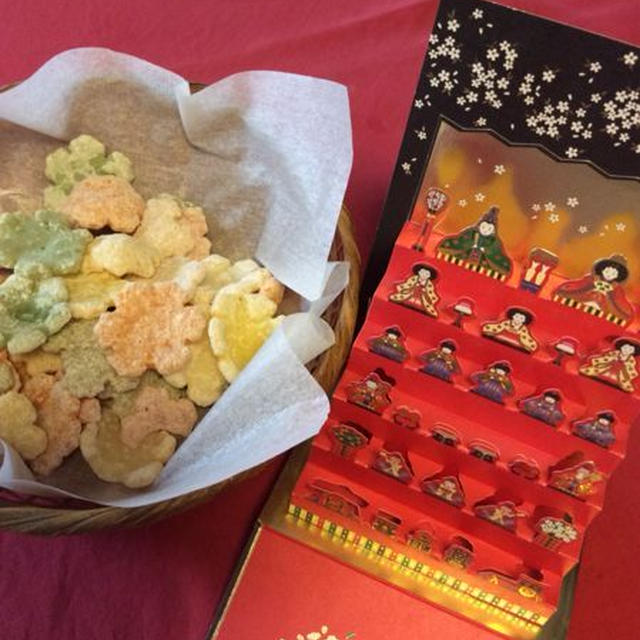 お雛様のお菓子は「花あわじ」
