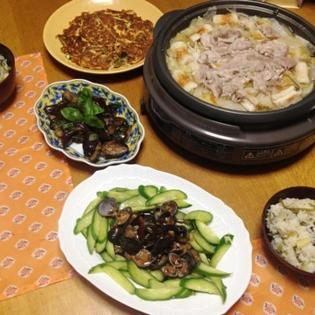 久々のごはんレシピ 台湾風 酸白菜鍋 でシンプル あったまる おかずもすべて台湾 中国風で 茄子のバジル炒め しじみの醤油漬け 菜飯 など レシピブログ