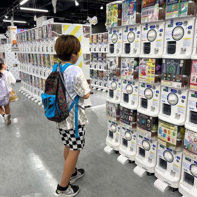 小学校の振替休日はワンオペで池袋ぶらり