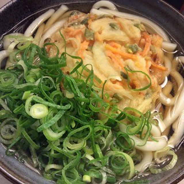 朝うどんシバいてバスでゴー！！