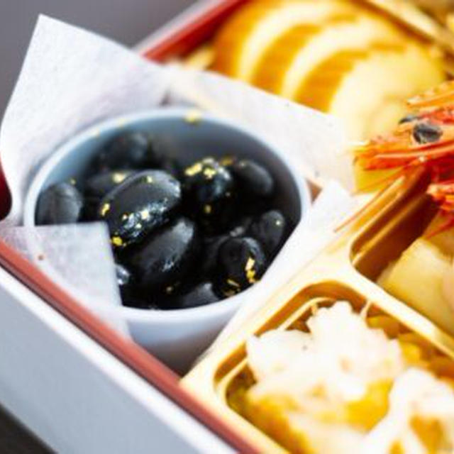 黒枝豆と黒豆と枝豆の違い　黒豆は冷凍保存で長持ちします！