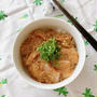 旬の鯛で「ごまだれ漬け丼」。