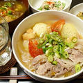 トマトの入った豚ジャガは、煮時間は10分で肉は最後に入れるのである。