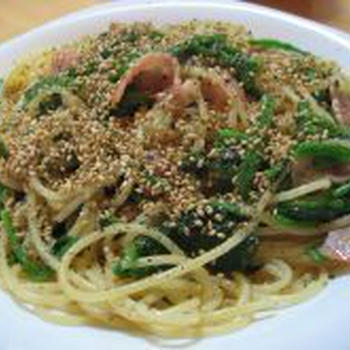 ほうれん草とベーコンのスパゲティー♪