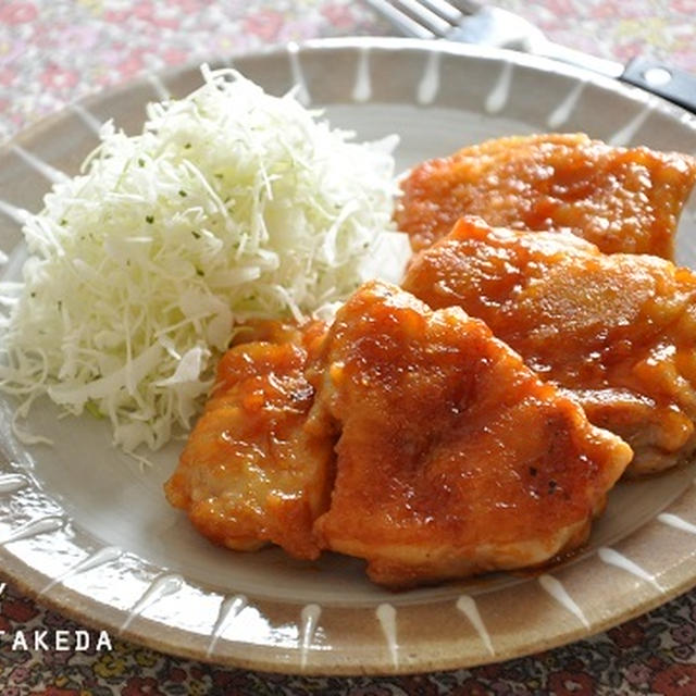 食べごたえ抜群の節約おかず【鶏肉のケチャップソース炒め】