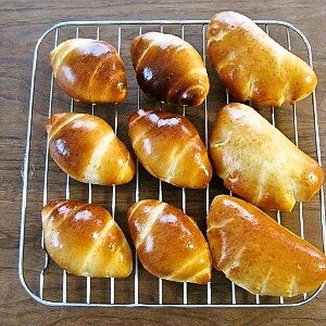 連休に作ったパンとケーキ