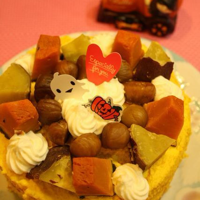 ハロウィンケーキにもなるお誕生日ケーキ By Ayacoさん レシピブログ 料理ブログのレシピ満載