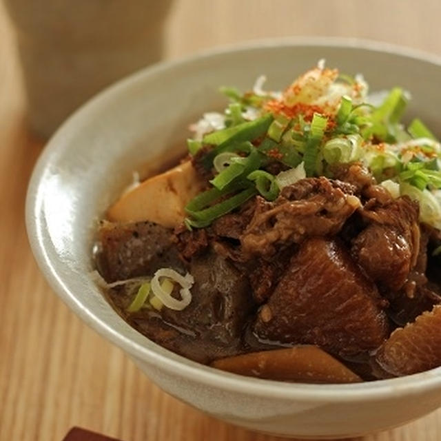 牛すじの味噌煮込み