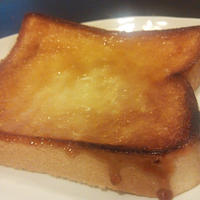 食パンで、甘～い朝ごはん♪