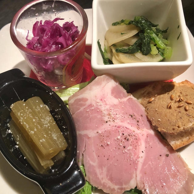 百 -hyaku- 堂島川 おつかれさまSET ドリンク２杯と前菜盛り合わせ1000円お得で旨っ