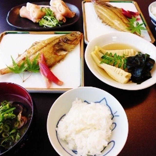 美味しいお出汁と鰈の干物で迷わず和食の献立よ♪