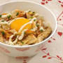 レンジで簡単♪キムマヨチキン丼