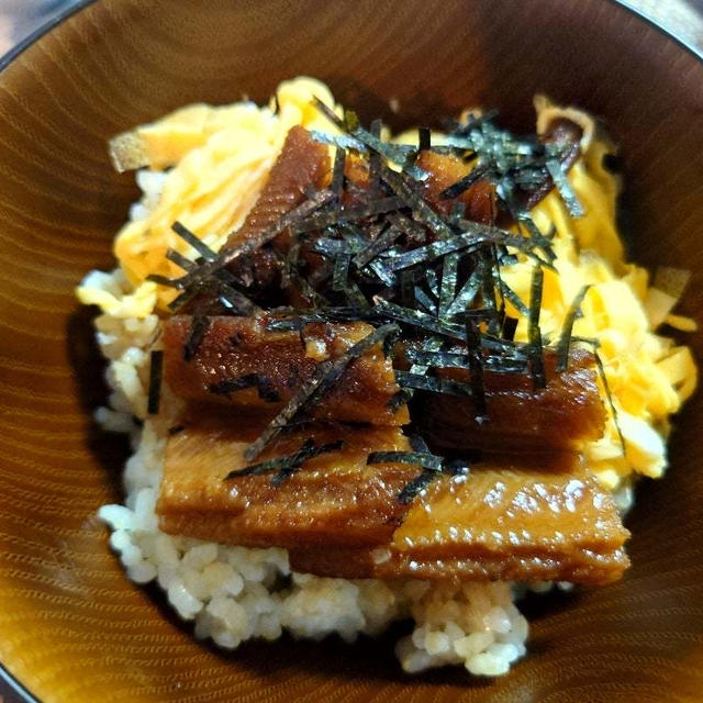 穴子丼＆カツオと海藻サラダ@ウチごはん