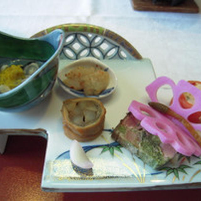 ホテル楊貴館・弥生会席