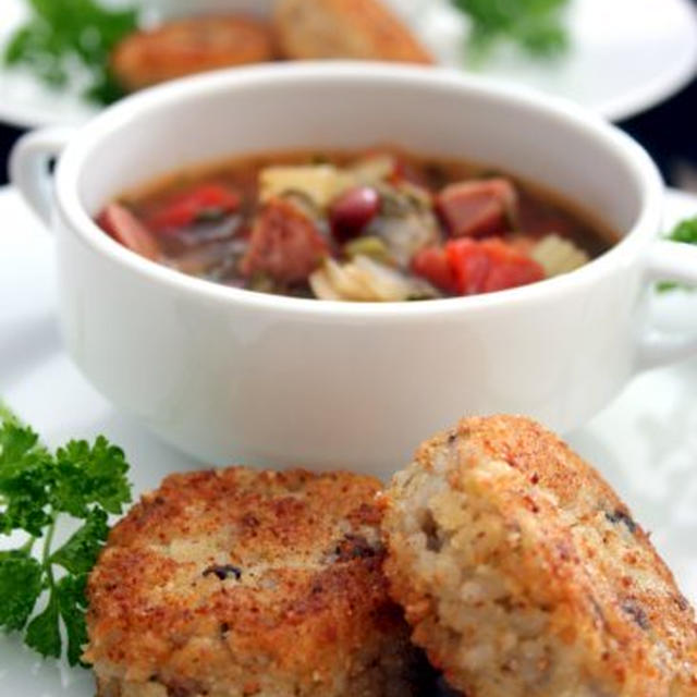 Multi Grain Rice Cheese Patties and Minestrone雑穀米ライスチーズボール