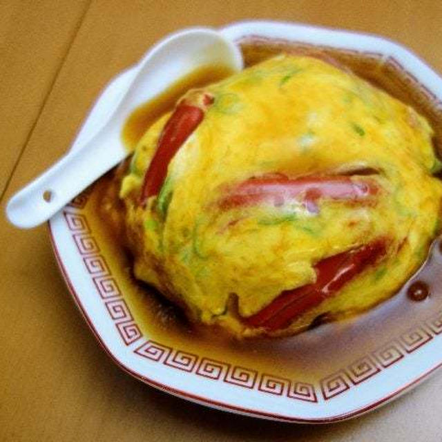 天津飯とクシロ散歩