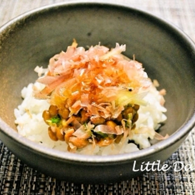 【納豆とみょうがのごはん】シンプルな日本の味