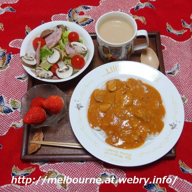 週末ブランチ　-　レトルトカレー　-