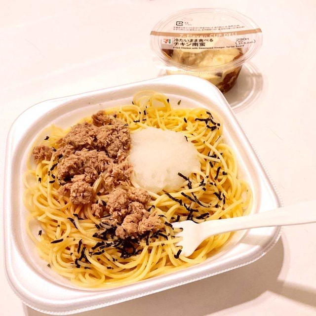 セブンのツナおろしパスタとチキン南蛮